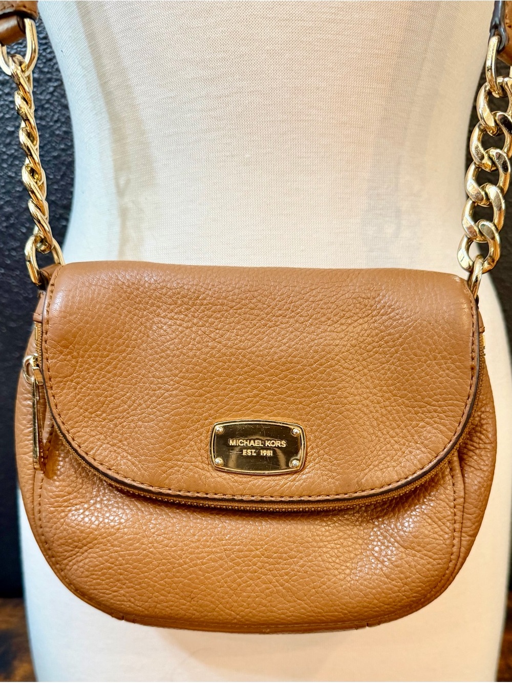 Michael Kors Tan Pebbled Leather Crossbody with Gold Chain